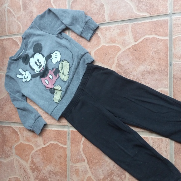 Disney Junior sweat suit - Picture 5 of 6